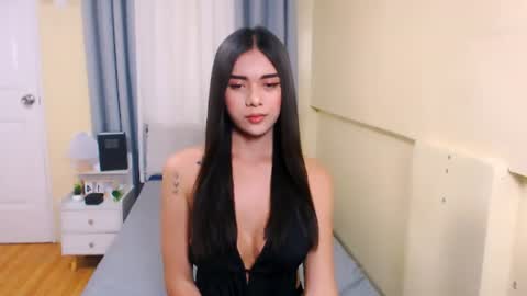 Snapshot of athenaheart chatting on July 5, 1:40 pm Ady online show from July 5, 1:40 pm