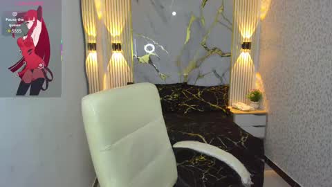 Snapshot of athenasexxxy chatting on November 12, 7:57 pm athenasexxxy online show from November 12, 7:57 pm