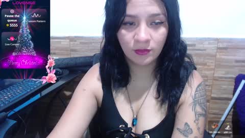 Snapshot of athenea_russo4 chatting on December 27, 12:39 am BELA online show from December 27, 12:39 am
