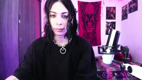 Snapshot of atheneoo_ chatting on January 12, 8:41 am athenauwu online show from January 12, 8:41 am