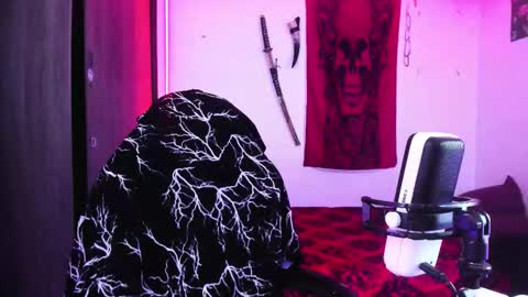 Snapshot of atheneoo_ chatting on March 14, 8:20 am athenauwu online show from March 14, 8:20 am