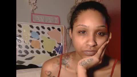 Snapshot of atirahcali chatting on May 24, 3:06 pm AtirahCali online show from May 24, 3:06 pm
