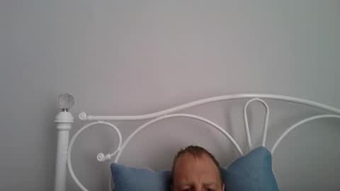Snapshot of atlanas29 chatting on October 27, 2:21 pm yoursissy online show from October 27, 2:21 pm