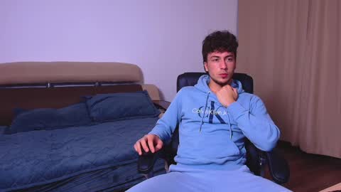 AtlasCharm online show from December 2, 3:47 pm