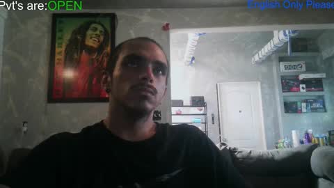 Snapshot of atmorin01 chatting on March 25, 10:27 pm Atmarin199 aka Dre online show from March 25, 10:27 pm