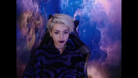 Snapshot of aubrey_rock chatting on December 24, 2:32 am Aubrey online show from December 24, 2:32 am