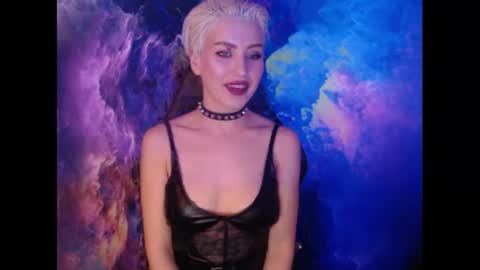 Snapshot of aubrey_rock chatting on January 22, 10:37 pm Aubrey online show from January 22, 10:37 pm