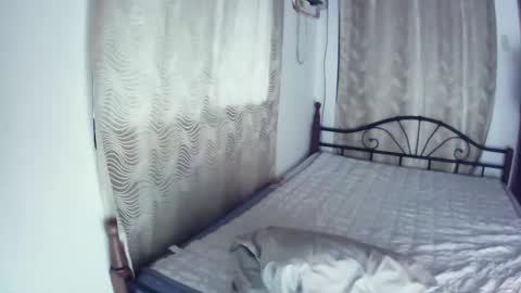 aubrey_xx online show from November 8, 11:58 pm