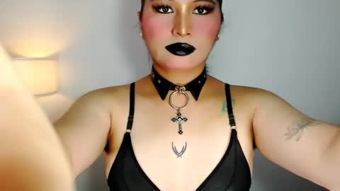Audrey online show from May 30, 9:50 am