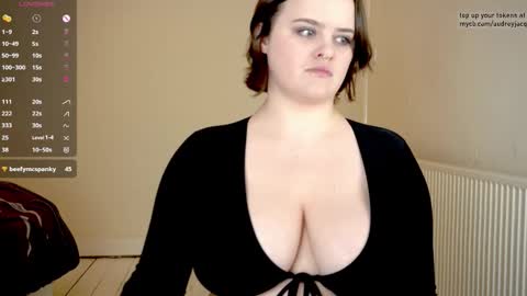 Audrey Jacq online show from February 14, 5:21 pm