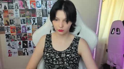 Audrey online show from September 19, 8:38 am