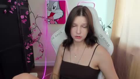 Snapshot of audreyykim chatting on June 25, 8:19 am Audrey online show from June 25, 8:19 am