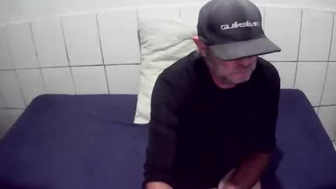 Snapshot of augustopierdona26 chatting on May 11, 7:00 pm cesar augusto online show from May 11, 7:00 pm