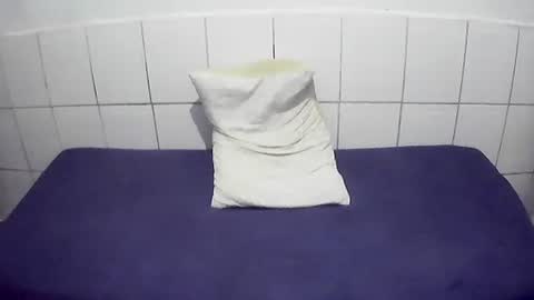 Snapshot of augustopierdona26 chatting on May 14, 11:55 pm cesar augusto online show from May 14, 11:55 pm