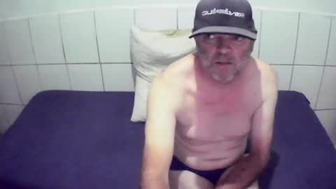 Snapshot of augustopierdona26 chatting on May 31, 6:09 pm cesar augusto online show from May 31, 6:09 pm
