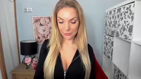 AulloraSensual online show from December 11, 8:26 am