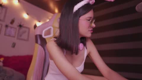 aura_rouss online show from October 30, 12:12 am