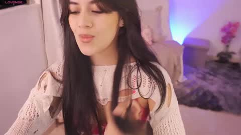 Snapshot of aura_sensual chatting on October 4, 1:14 am . online show from October 4, 1:14 am