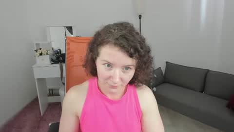 Aurelia online show from July 6, 7:38 am