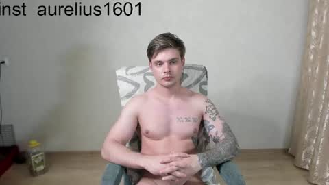 Snapshot of aurelius_x1 chatting on June 11, 10:30 pm Maks online show from June 11, 10:30 pm