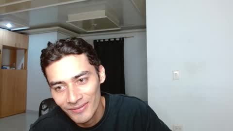 Aureliano online show from November 4, 11:48 pm