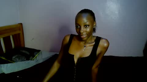 Snapshot of aurora_angella chatting on January 19, 1:04 pm Aurora online show from January 19, 1:04 pm