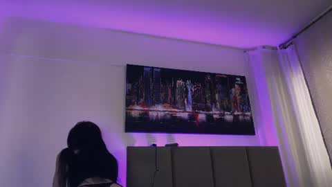 Snapshot of aurora_cherry chatting on July 4, 2:12 pm Aurora online show from July 4, 2:12 pm