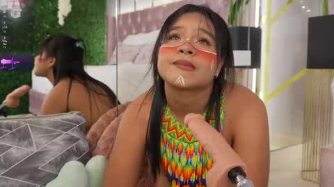 Snapshot of aurora_cruz chatting on June 4, 8:26 pm aurora_cruz online show from June 4, 8:26 pm