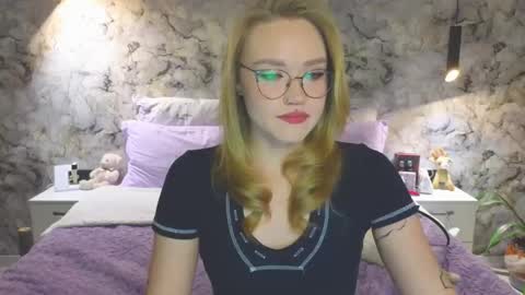 Kate online show from October 20, 4:18 pm