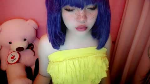Snapshot of aurora_more chatting on June 8, 4:40 pm cute online show from June 8, 4:40 pm