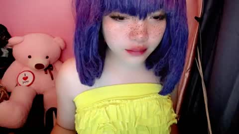 Snapshot of aurora_more chatting on July 9, 8:46 pm cute online show from July 9, 8:46 pm