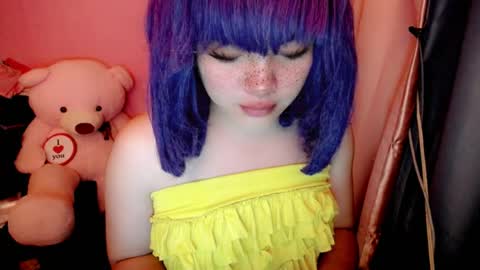 Snapshot of aurora_more chatting on July 15, 2:28 am cute online show from July 15, 2:28 am