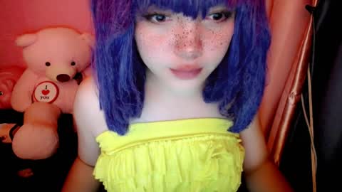 Snapshot of aurora_more chatting on July 16, 9:26 am cute online show from July 16, 9:26 am