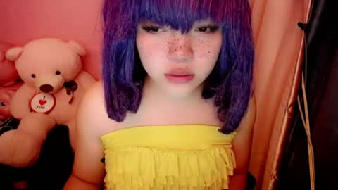 Snapshot of aurora_more chatting on July 19, 9:07 pm cute online show from July 19, 9:07 pm