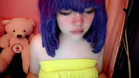 Snapshot of aurora_more chatting on July 20, 10:45 pm cute online show from July 20, 10:45 pm
