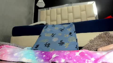 auroraa_miller online show from January 28, 6:17 pm