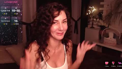 Snapshot of auroragreys chatting on January 14, 2:01 pm Aurora online show from January 14, 2:01 pm