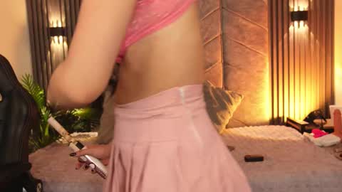 Snapshot of auroralanee chatting on October 24, 8:05 pm aurora online show from October 24, 8:05 pm