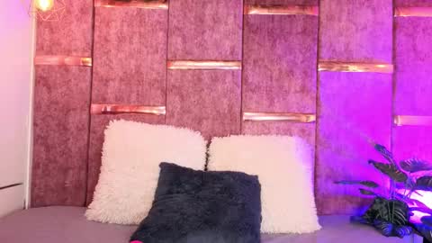 Snapshot of auroralanee chatting on October 30, 7:14 pm aurora online show from October 30, 7:14 pm