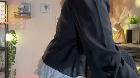 auroraolis online show from December 4, 7:39 am