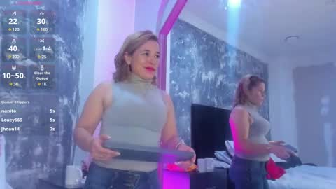 Snapshot of aurorarojas chatting on February 7, 1:47 am Aurora Rojas online show from February 7, 1:47 am