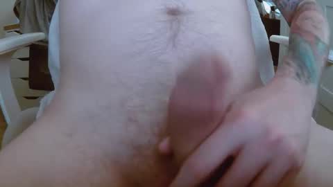 Snapshot of ausmopolitan chatting on November 6, 12:33 am ausmopolitan online show from November 6, 12:33 am