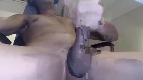 Snapshot of ausrodd chatting on May 14, 2:18 am ausrodd online show from May 14, 2:18 am