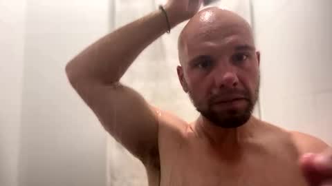 aussieboycal online show from December 5, 11:52 am