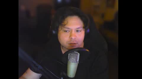 Snapshot of aussiechris2002 chatting on November 1, 10:28 am aussiechris2002 online show from November 1, 10:28 am