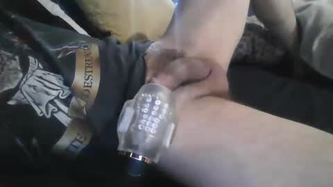 Snapshot of aussiecockpumper76 chatting on November 1, 6:37 am Aussiecockpumper76 online show from November 1, 6:37 am