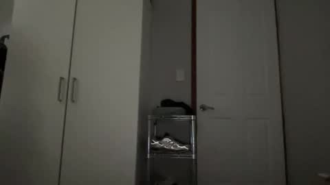 Snapshot of aussietwunkboy chatting on February 5, 4:59 am aussietwunkboy online show from February 5, 4:59 am