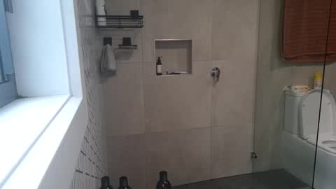 Snapshot of aussieweapon chatting on December 22, 3:33 am Nick online show from December 22, 3:33 am