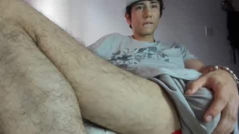 Snapshot of austin1119a chatting on February 23, 9:05 pm austin1119a online show from February 23, 9:05 pm