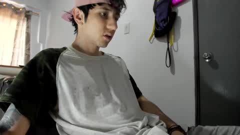 Snapshot of austin1119a chatting on September 11, 6:08 pm austin1119a online show from September 11, 6:08 pm